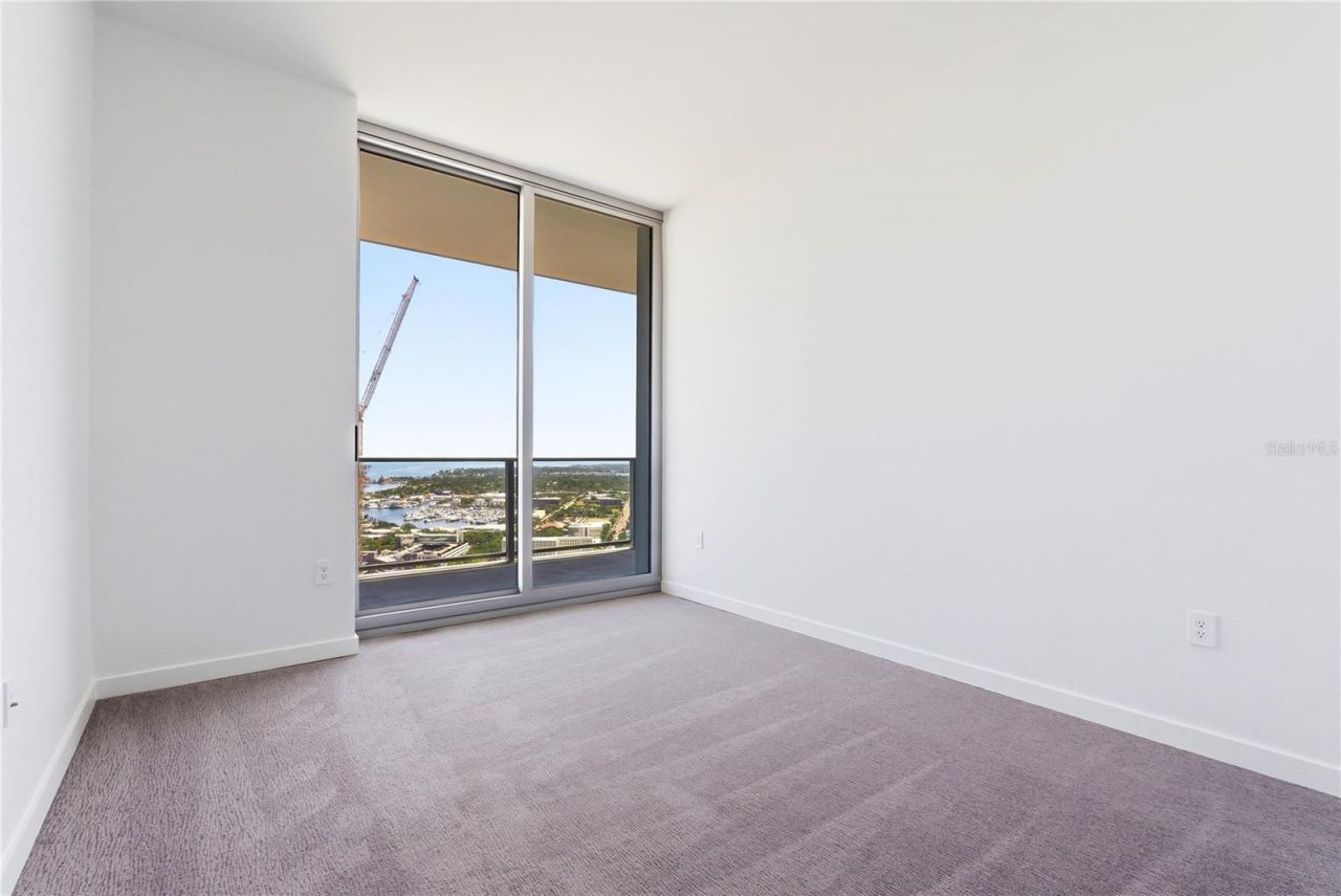 400 Central Ave, Unit 3506, Saint Petersburg, FL 33701 Photo