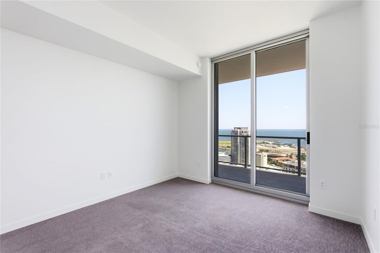 400 Central Ave, Unit 3506, Saint Petersburg, FL 33701 Photo