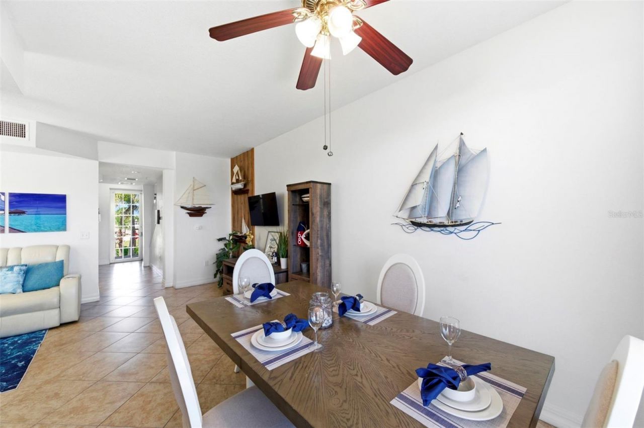 601 Bahia Beach Boulevard, Ruskin, FL 33570 Photo