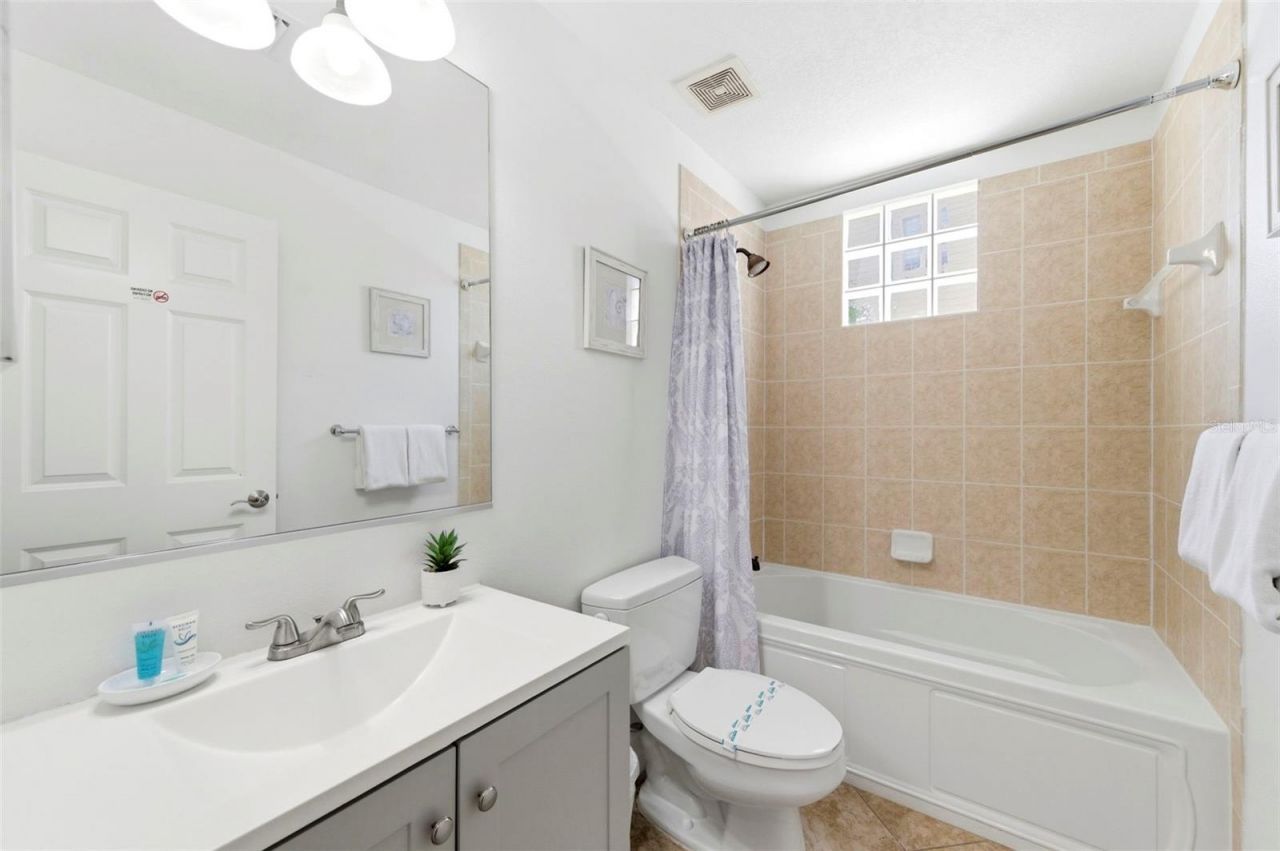 601 Bahia Beach Boulevard, Ruskin, FL 33570 Photo