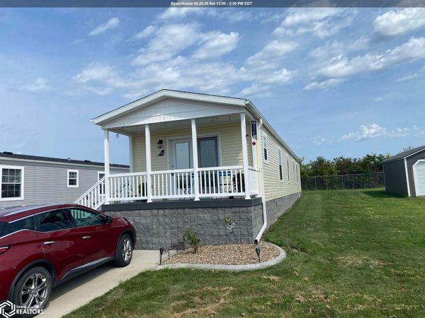 1500 E Linden #113 Drive, Mount Pleasant, IA 52641