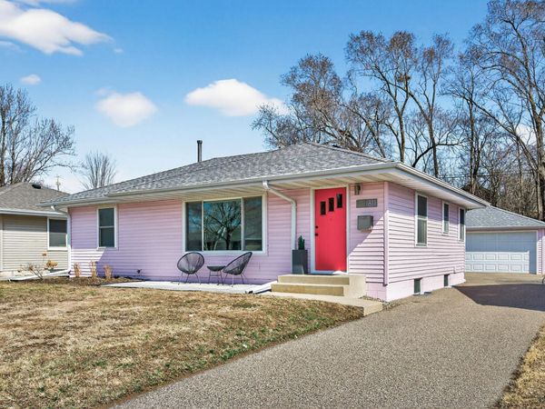 1811 Nevada Avenue S, Saint Louis Park, MN 55426