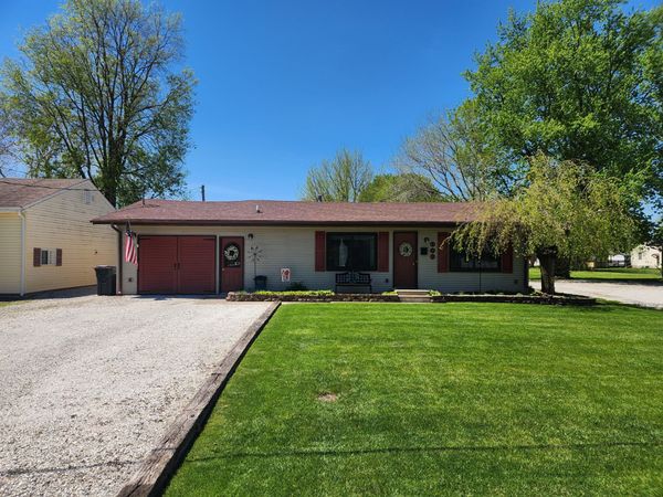 102 N Scott Street , Rensselaer, IN 47978