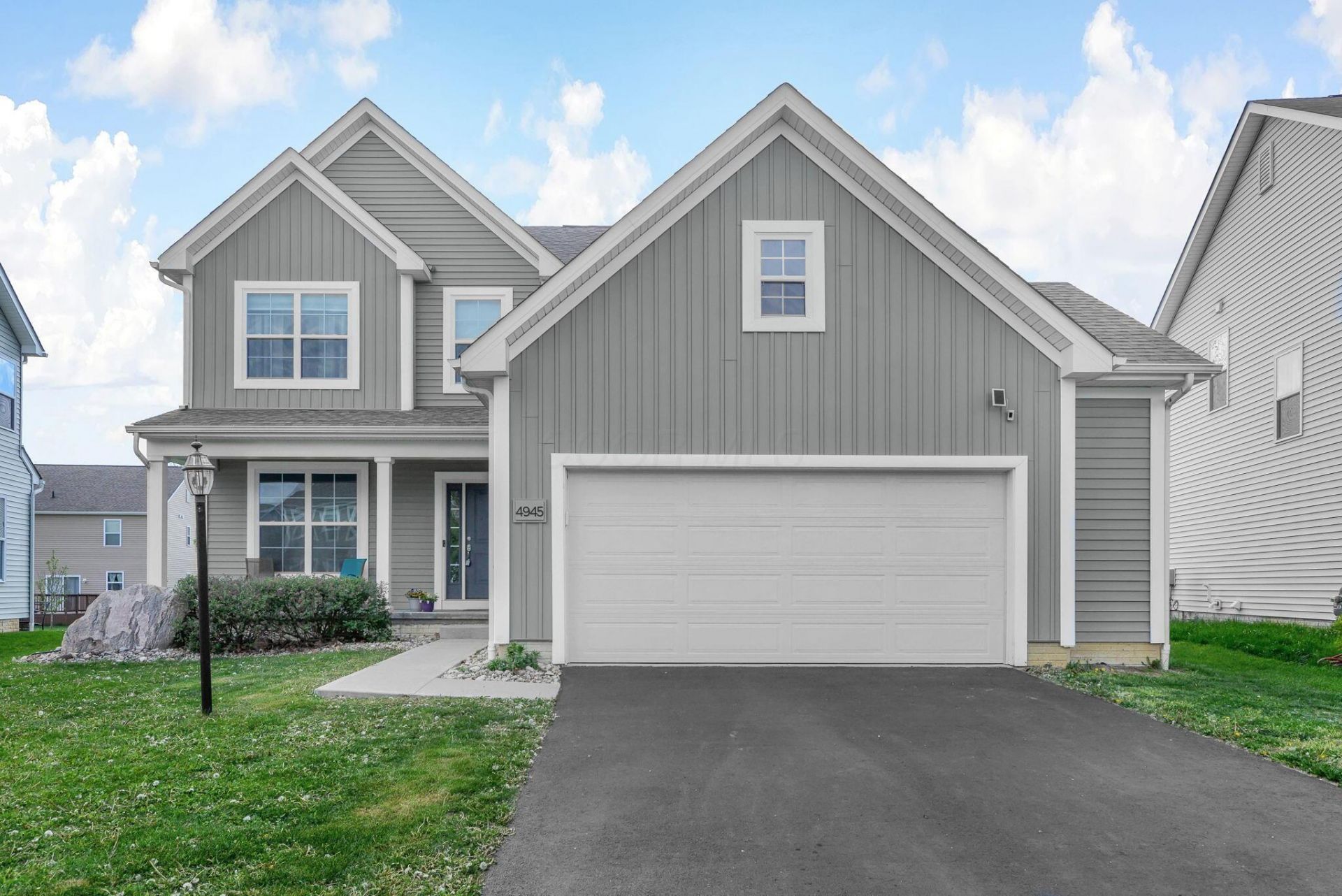 4945 Farview Road , Columbus, OH 43231 Main Photo