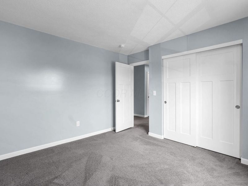 4945 Farview Road, Columbus, OH 43231 Photo 23