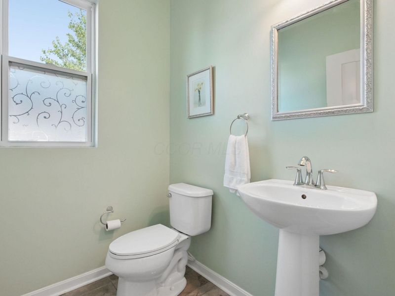 4945 Farview Road, Columbus, OH 43231 Photo 24
