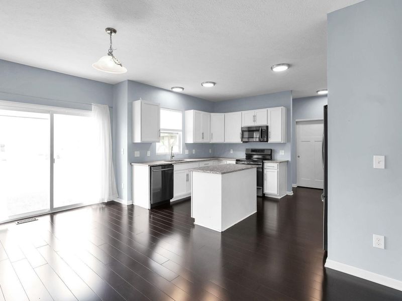 4945 Farview Road, Columbus, OH 43231 Photo 8