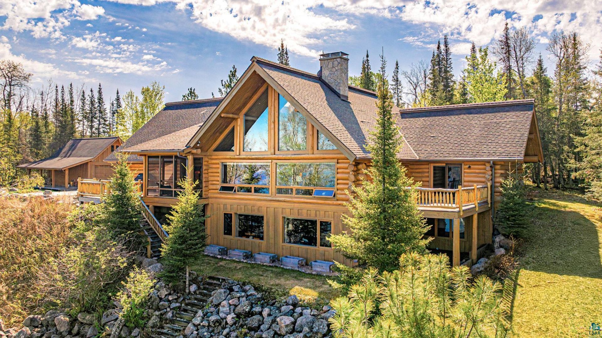 693 Kawishiwi Tr, Ely, MN 55731 Main Photo