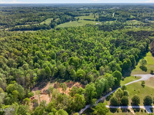 24 AC Timber Lane, McMinnville, TN 37110