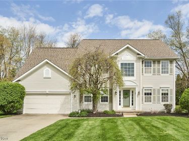 2971 Grandview Drive, Fairlawn, OH 44333