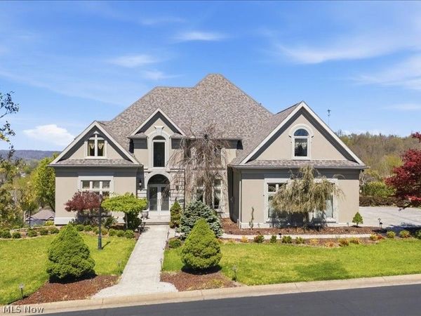 31 Wyndmere , Vienna, WV 26105