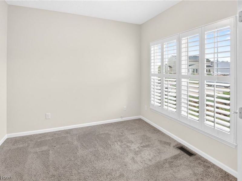 37111 Golden Eagle Drive , North Ridgeville, OH 44039 Photo 3