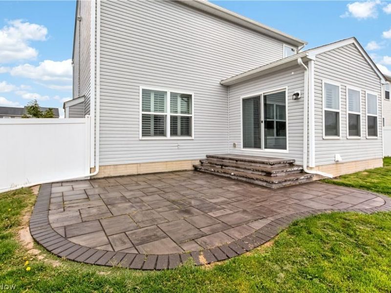 37111 Golden Eagle Drive , North Ridgeville, OH 44039 Photo 33