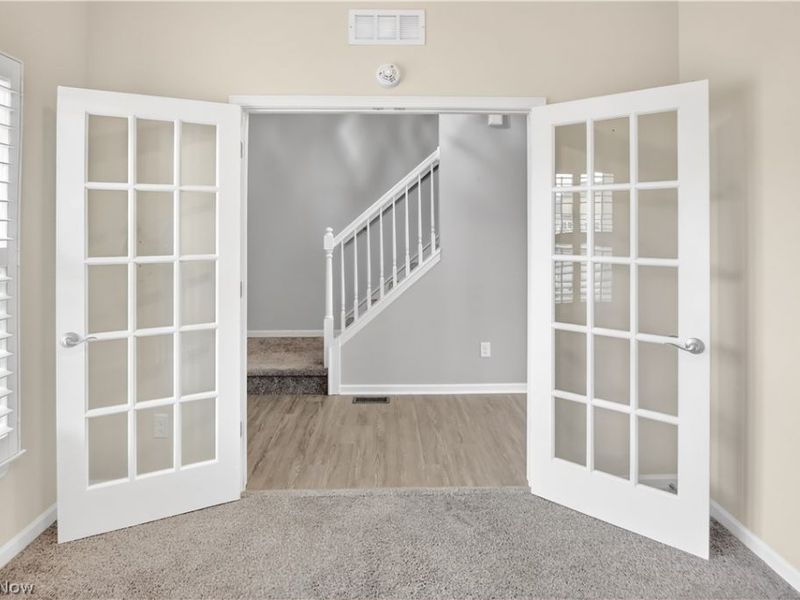 37111 Golden Eagle Drive , North Ridgeville, OH 44039 Photo 4