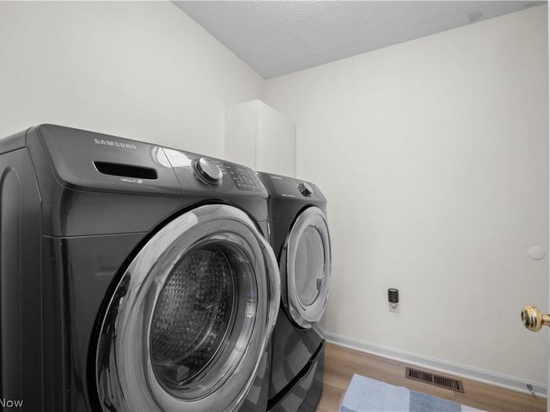 945 Red Tailed Lane, Amherst, OH 44001 Photo 23