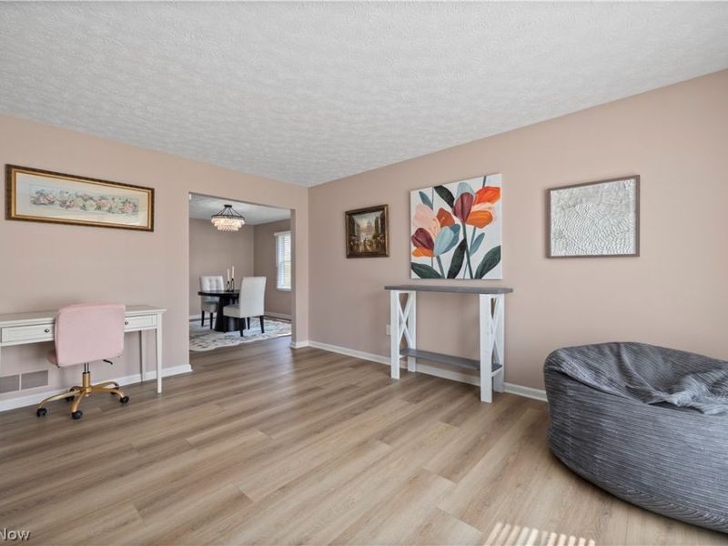 945 Red Tailed Lane, Amherst, OH 44001 Photo 6