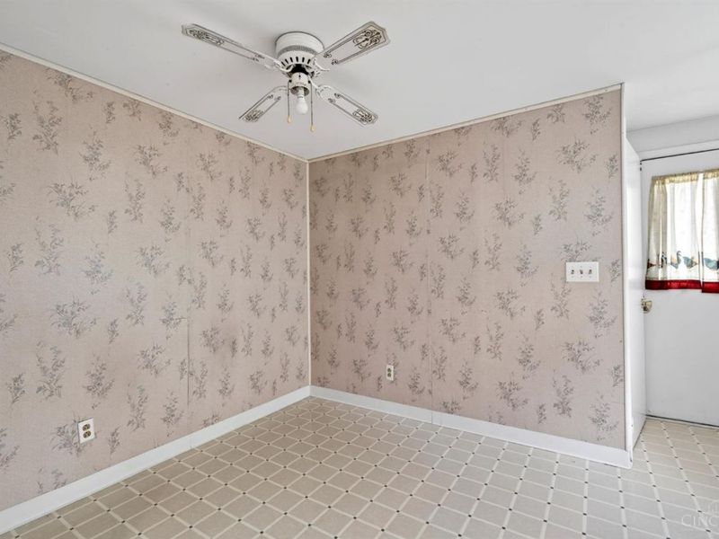 96 Chickasaw Drive, Hamilton, OH 45013 Photo 6