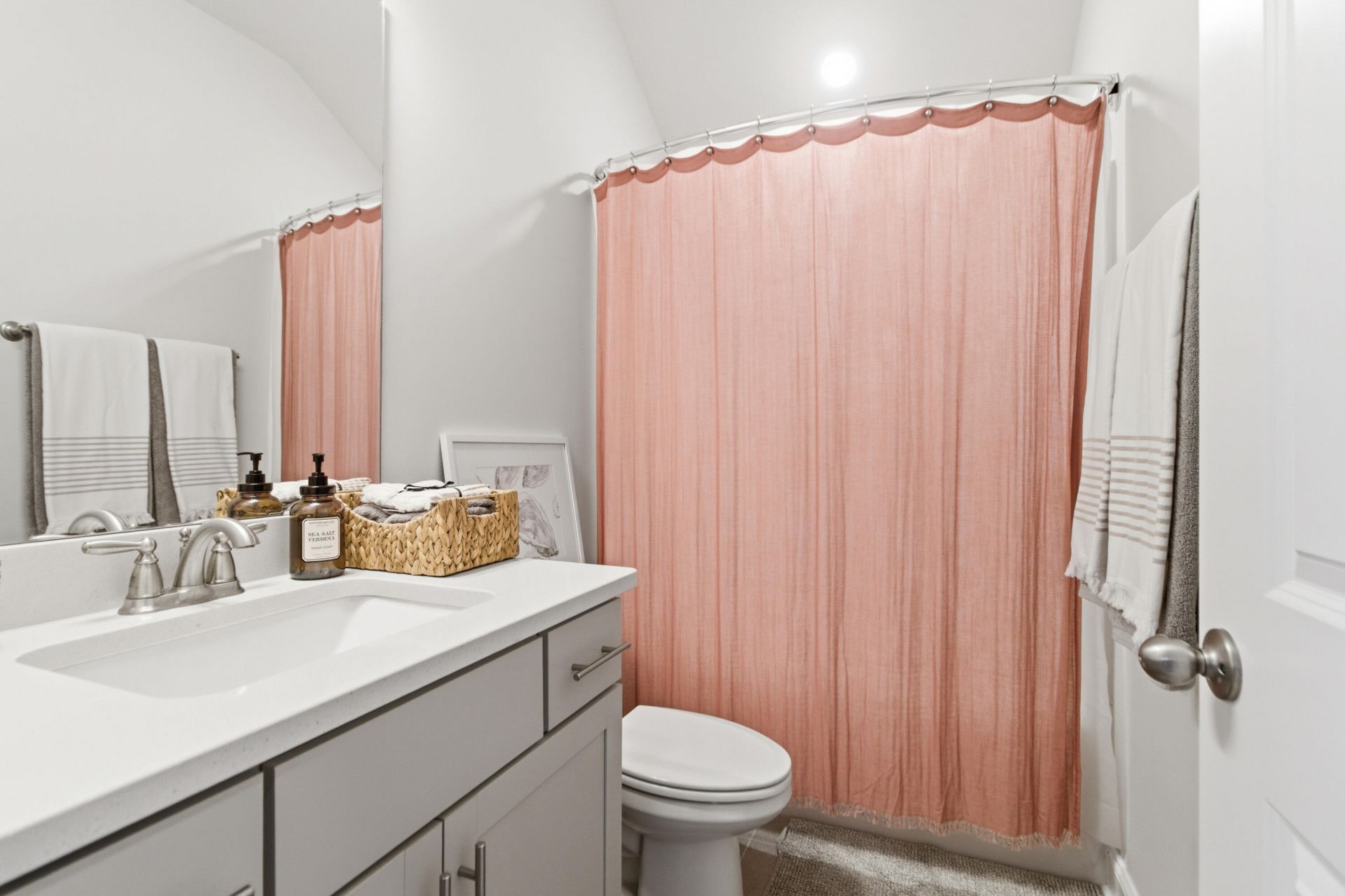 705 Rathall Creek Drive Photo 33