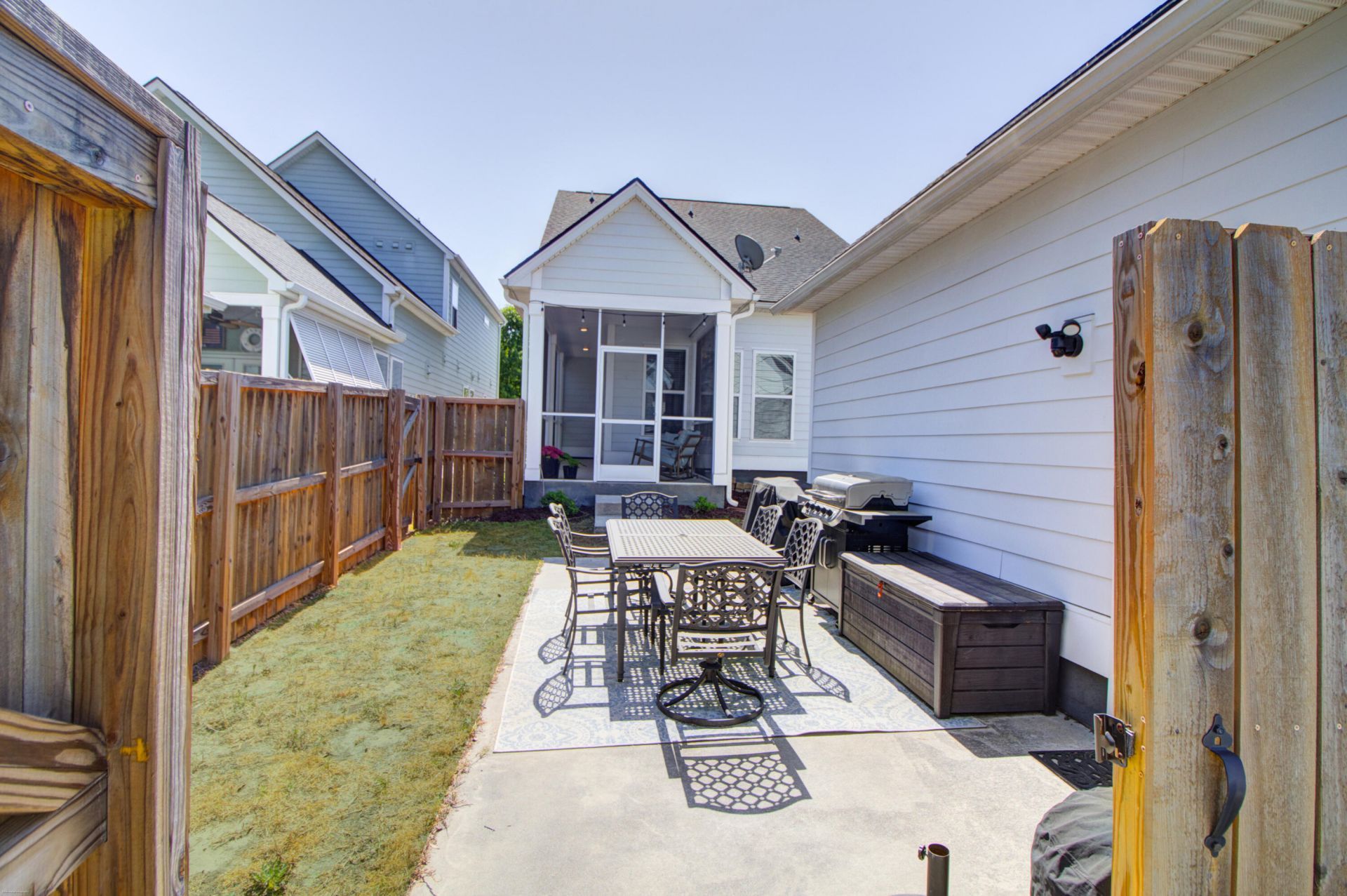 705 Rathall Creek Drive Photo 42