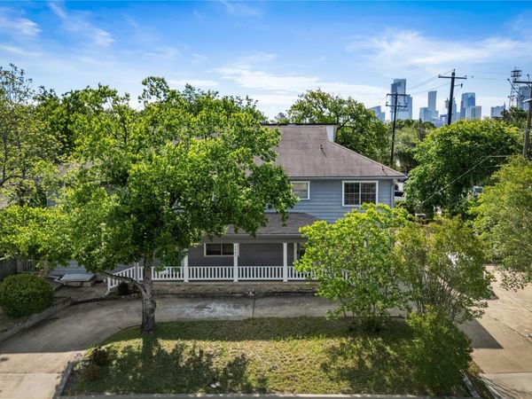 1303 Newfield LN, Austin, TX 78703