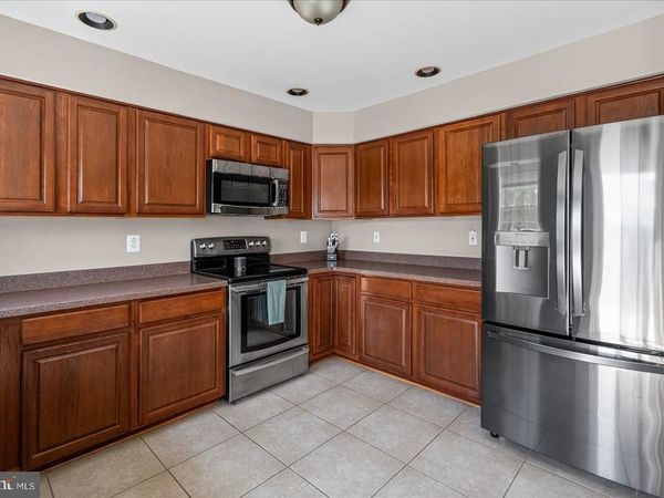 111 COVE POINT WAY, PERRYVILLE, MD 21903