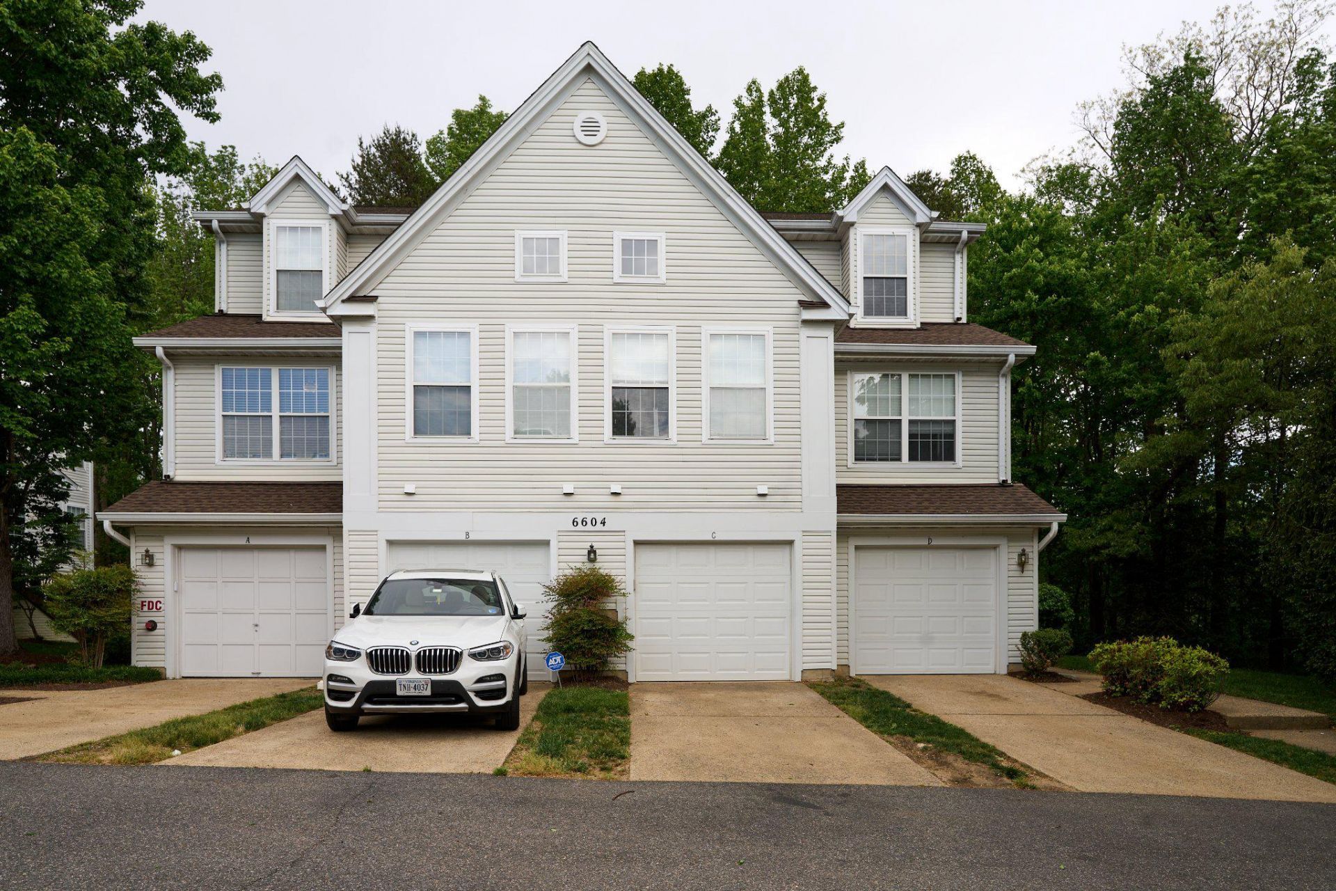 6604 Netties Lane, Unit 1201, Alexandria, VA 22315 Main Photo