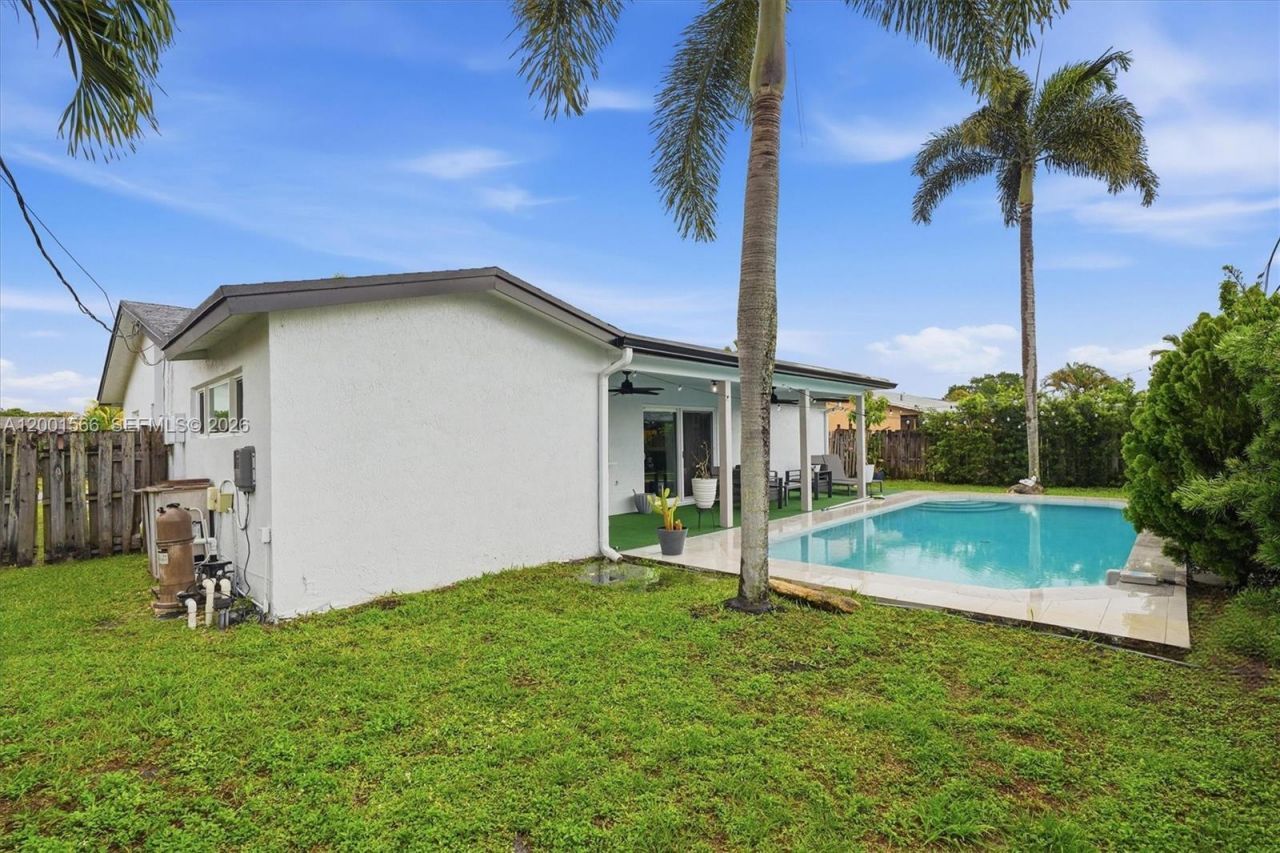 11920 NW 31st Pl , Sunrise, FL 33323 Photo