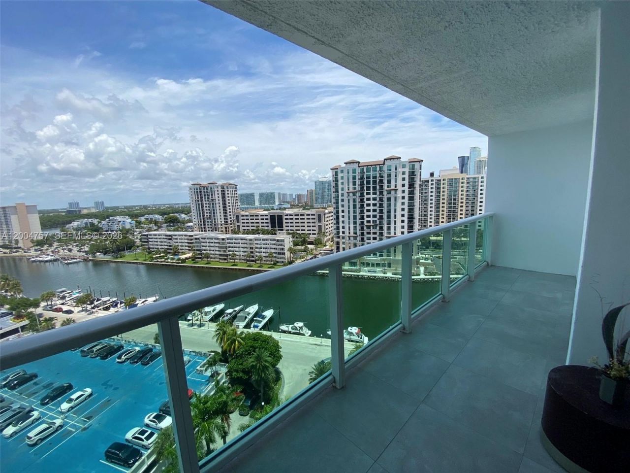 100 Bayview Dr, Unit 1503, Sunny Isles Beach, FL 33160 Photo