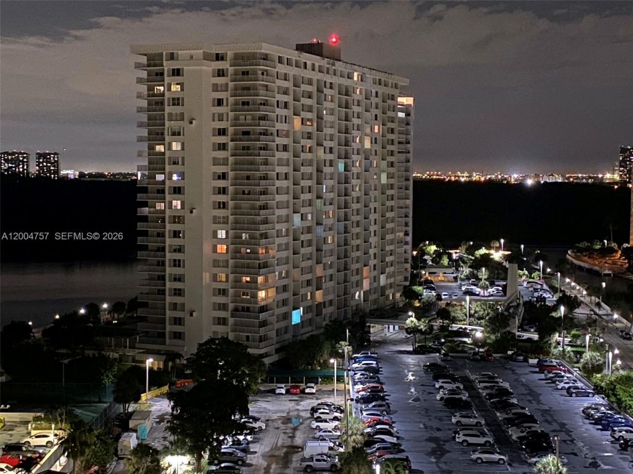 100 Bayview Dr, Unit 1503, Sunny Isles Beach, FL 33160 Photo