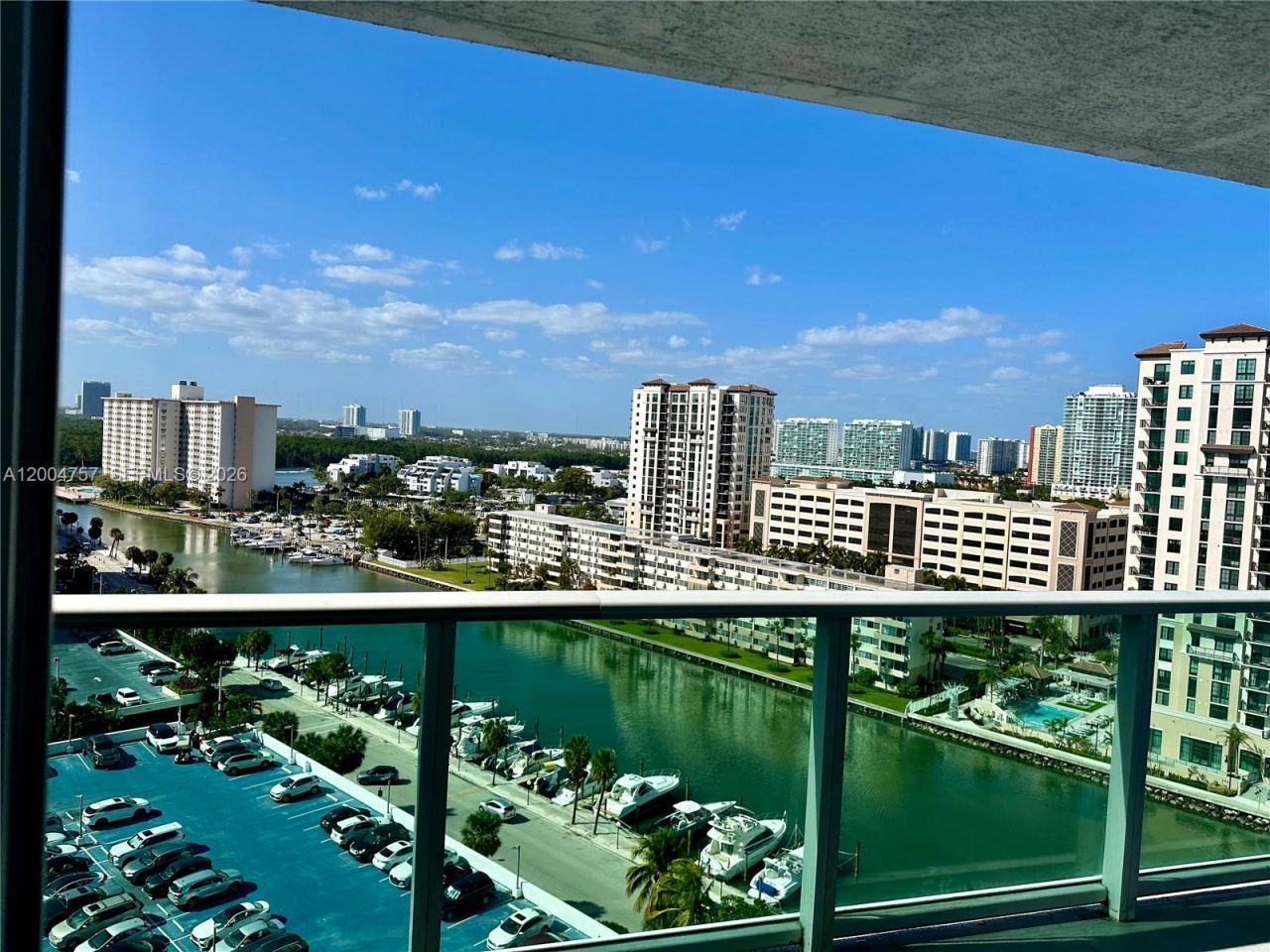 100 Bayview Dr, Unit 1503, Sunny Isles Beach, FL 33160 Photo