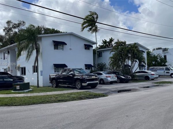 1801 SW 11th Ct , Unit 6, Fort Lauderdale, FL 33312