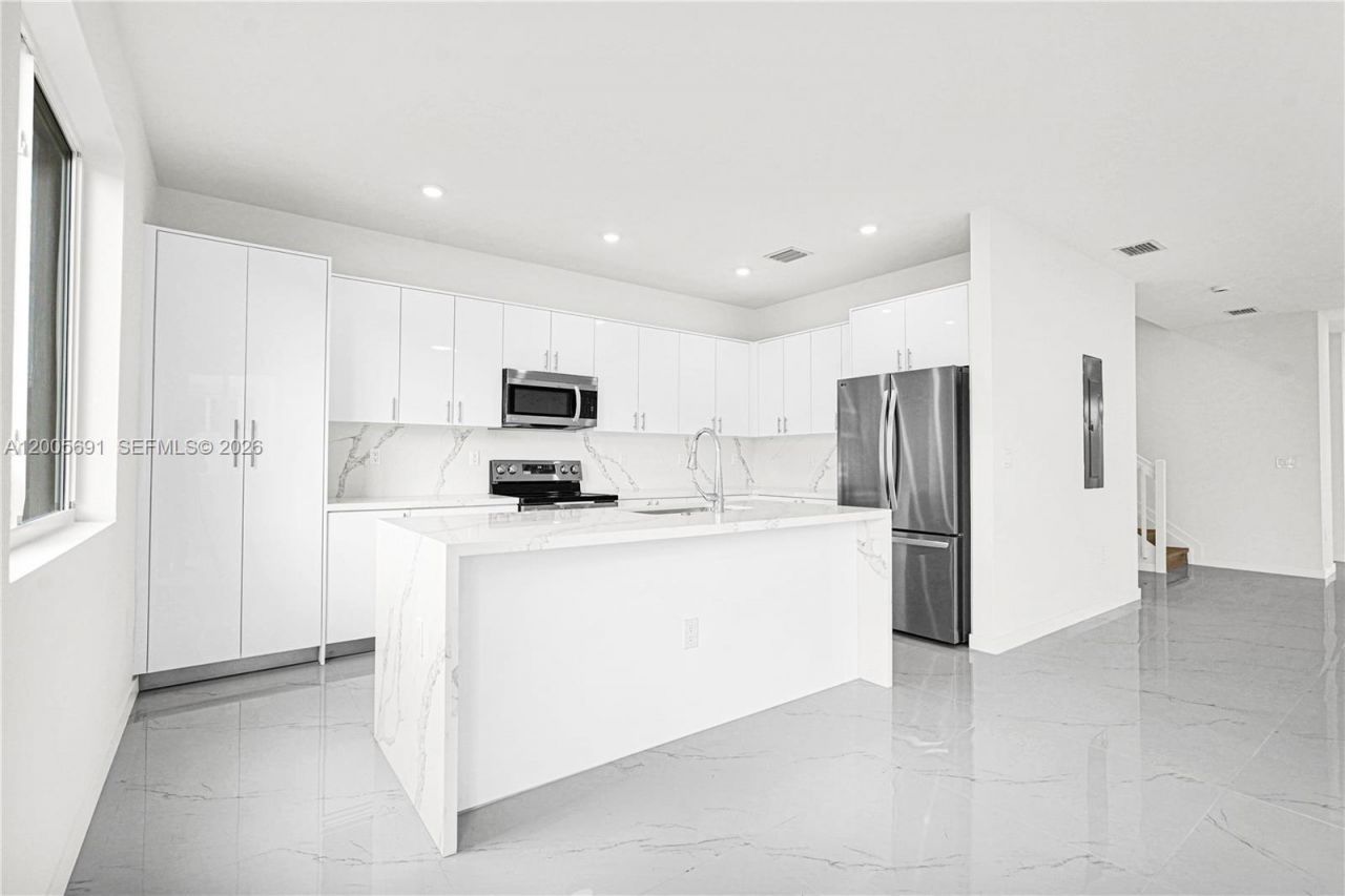 22555 SW 125th Ave , Miami, FL 33170 Photo