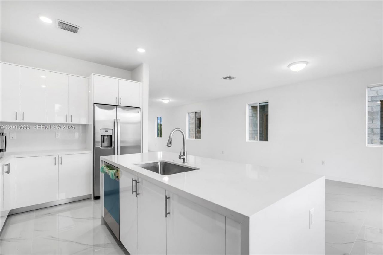 22445 SW 125th Ave , Unit 18A, Miami, FL 33170 Photo
