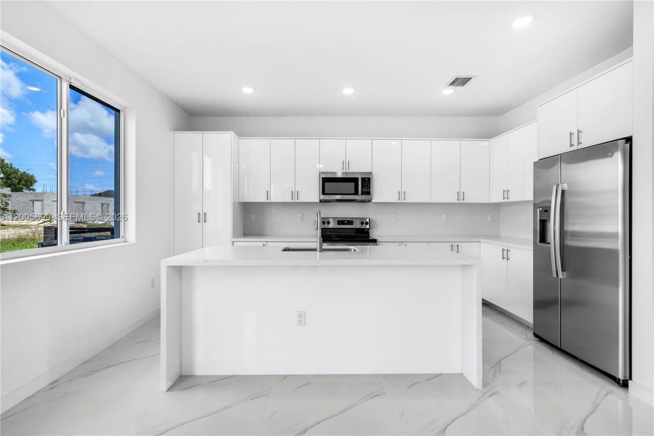 22445 SW 125th Ave , Unit 18A, Miami, FL 33170 Photo