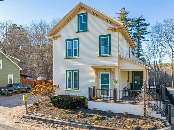 84 Bay Street, Wolfeboro, NH 03894