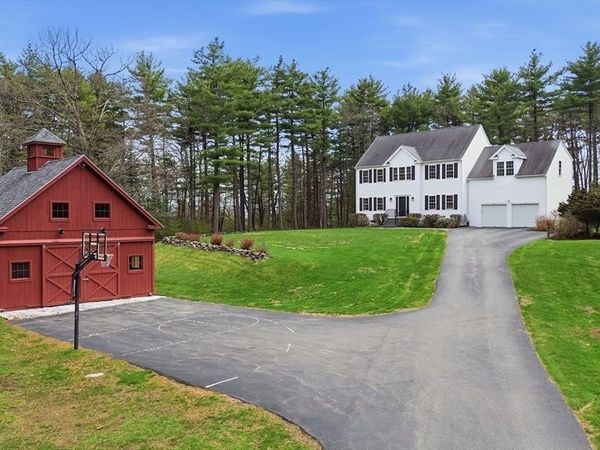 50 Golden Run Rd, Bolton, MA 01740