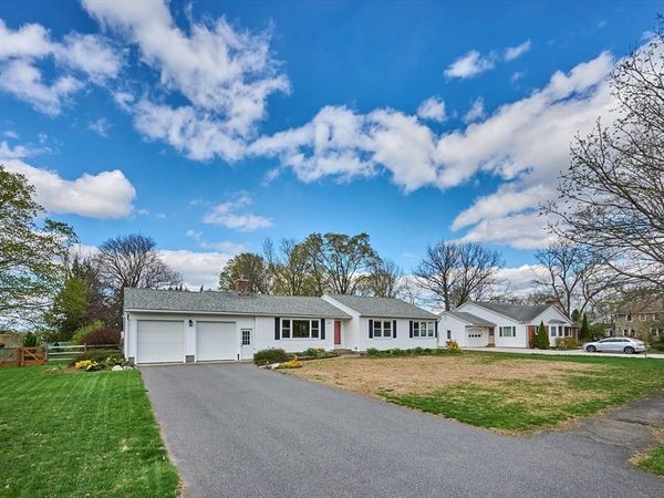 18 Maple Ave, Hadley, MA 01035