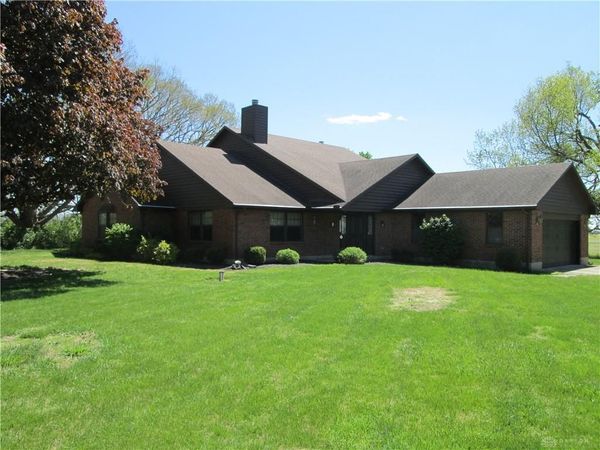 12520 Air Hill Road, Brookville, OH 45309