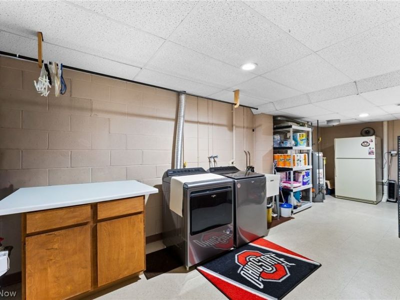 98 Jade Circle, Canfield, OH 44406 Photo 13