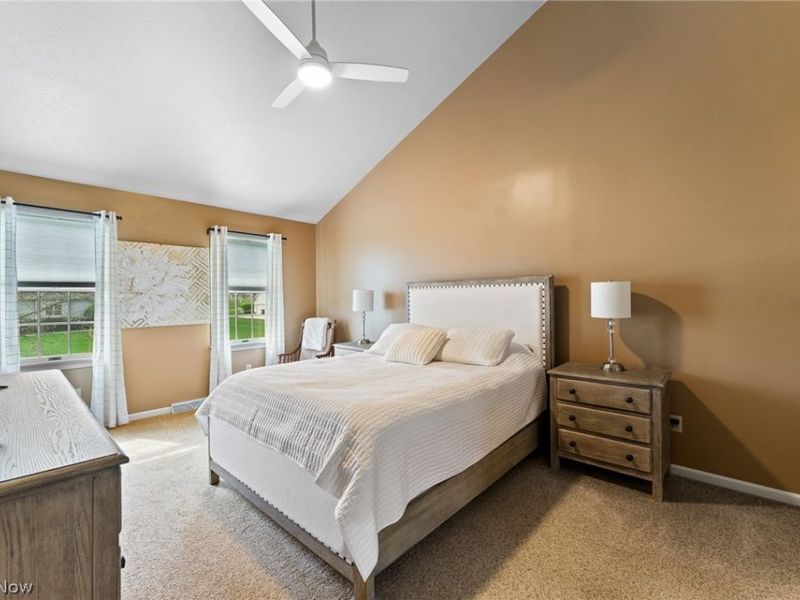 98 Jade Circle, Canfield, OH 44406 Photo 16