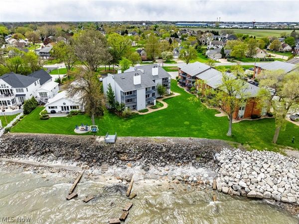 1311 Cleveland Road W, Huron, OH 44839