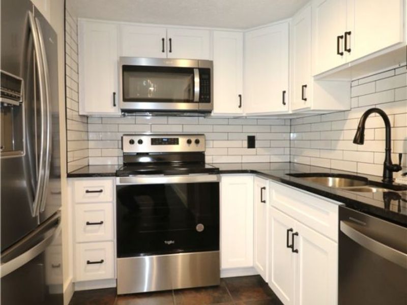 1311 Cleveland Road W, Huron, OH 44839 Photo 5