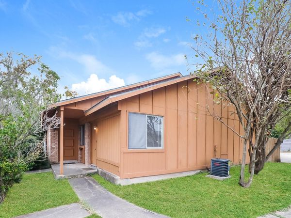 323 W William Cannon DR, Unit B, Austin, TX 78745