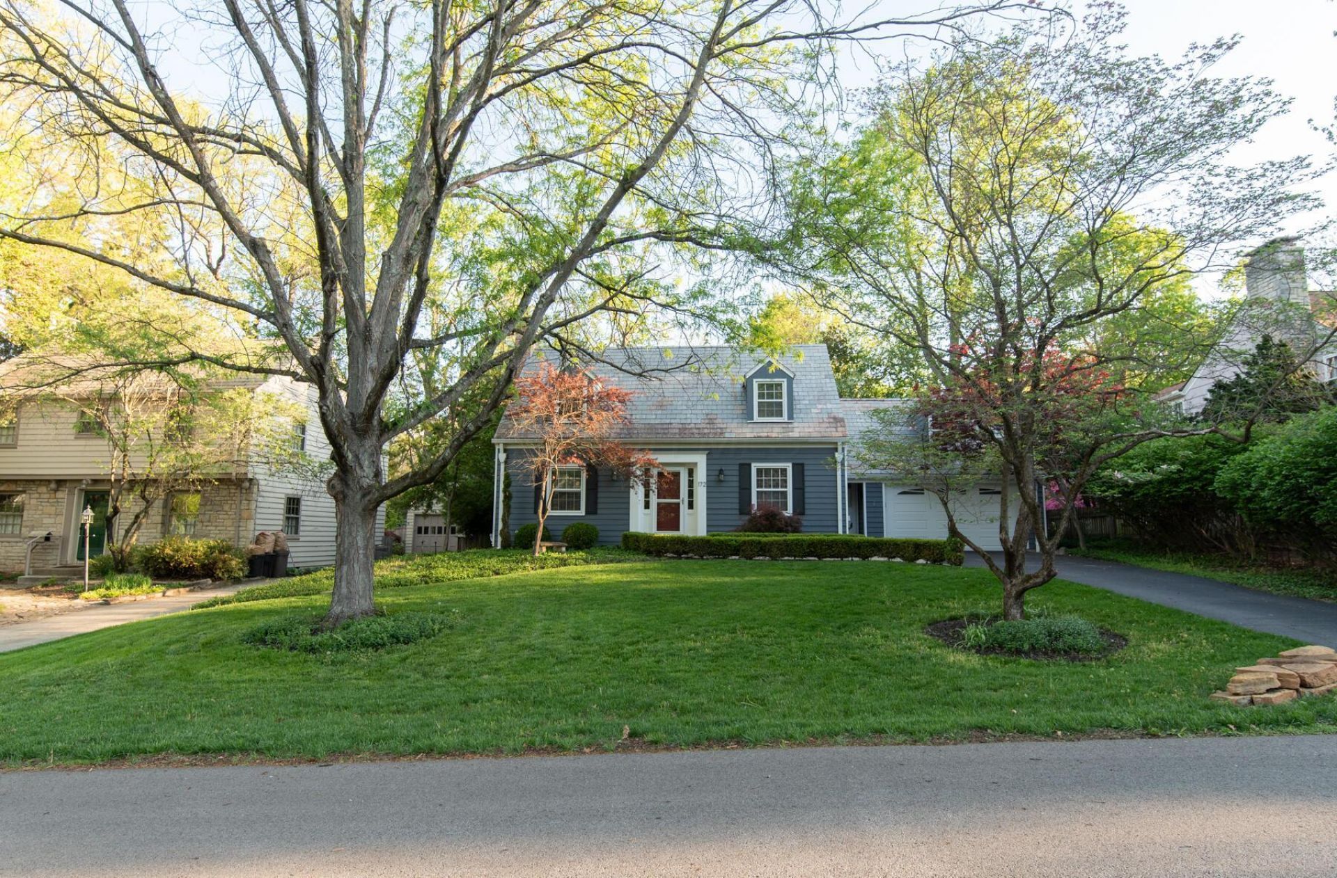 172 Rustic Place , Columbus, OH 43214 Main Photo