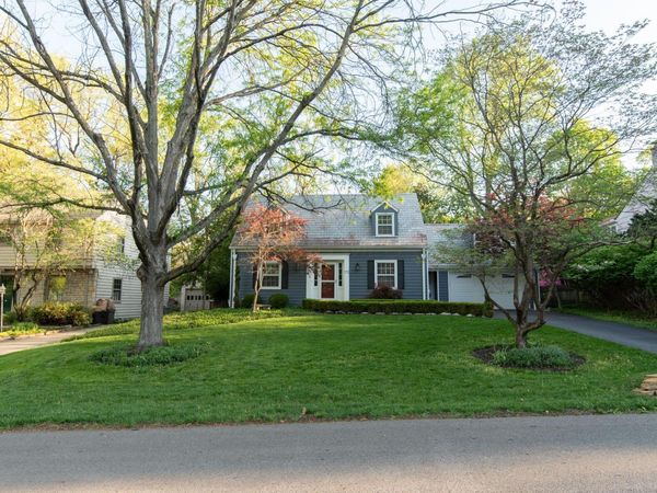 172 Rustic Place , Columbus, OH 43214