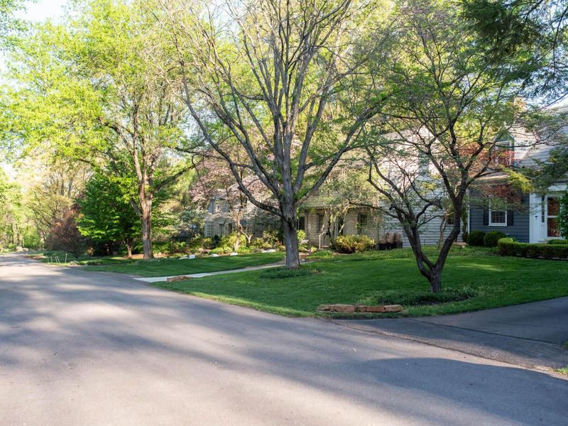 172 Rustic Place, Columbus, OH 43214 Photo 3