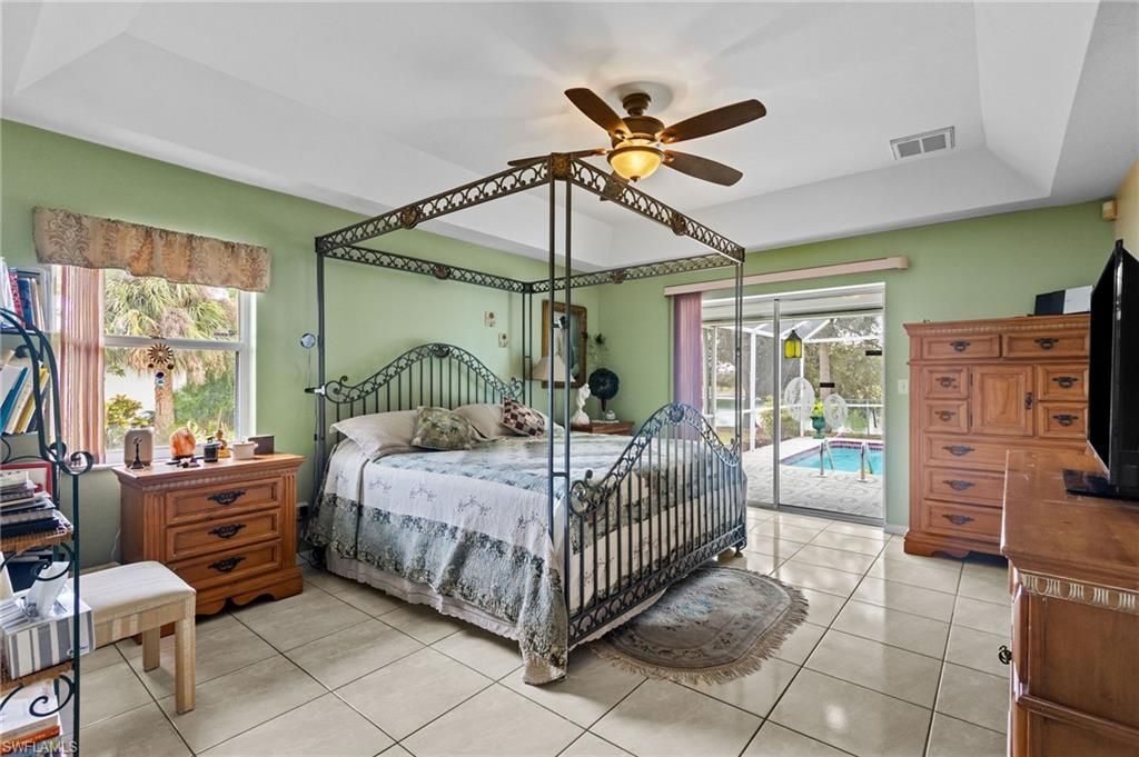 1814 SW 18th Ter , Cape Coral, FL 33991 Photo