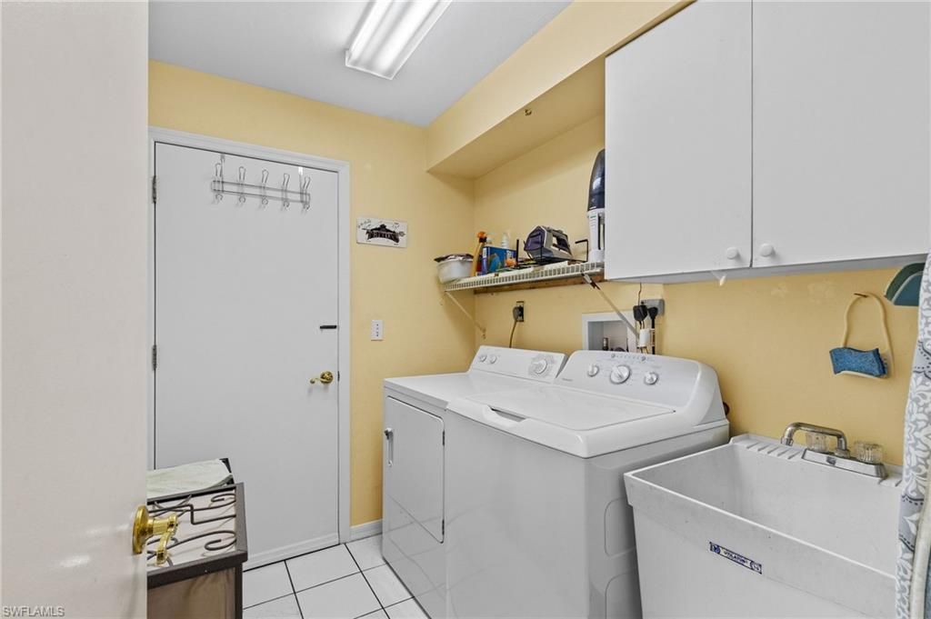 1814 SW 18th Ter , Cape Coral, FL 33991 Photo