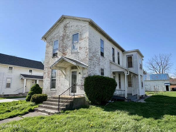 372 W Perry Street , Tiffin, OH 44883
