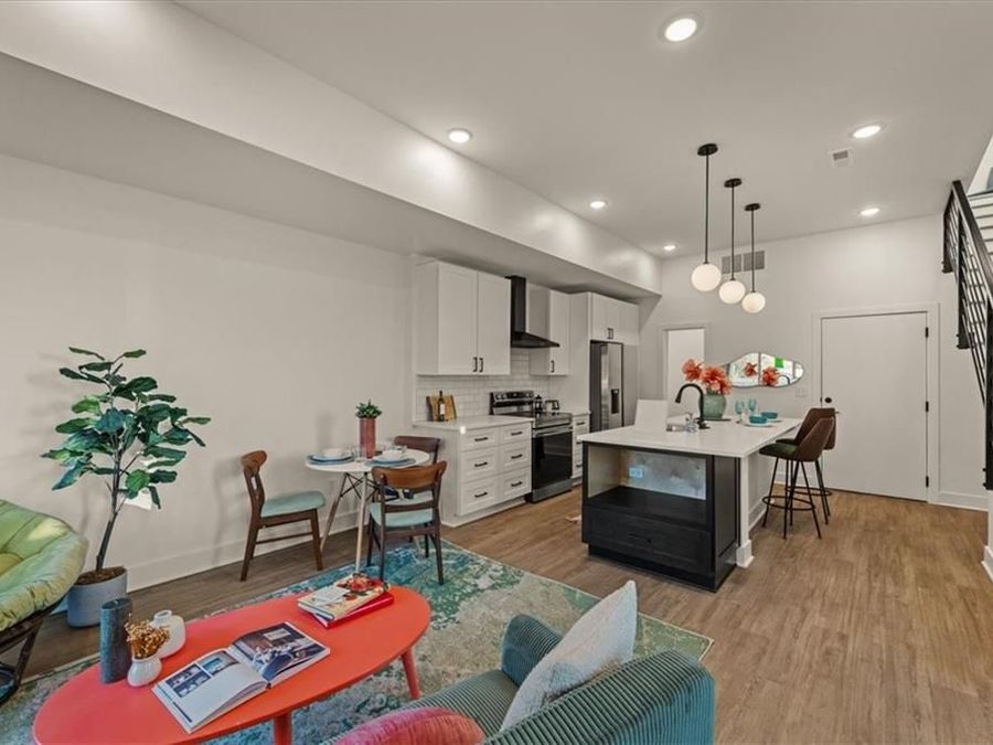 Property Image 6